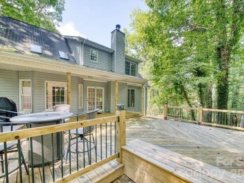 163 Canaan Drive, Candler, NC 28715.  MLS# CAR4426253, YatesRealty ID 31269. 