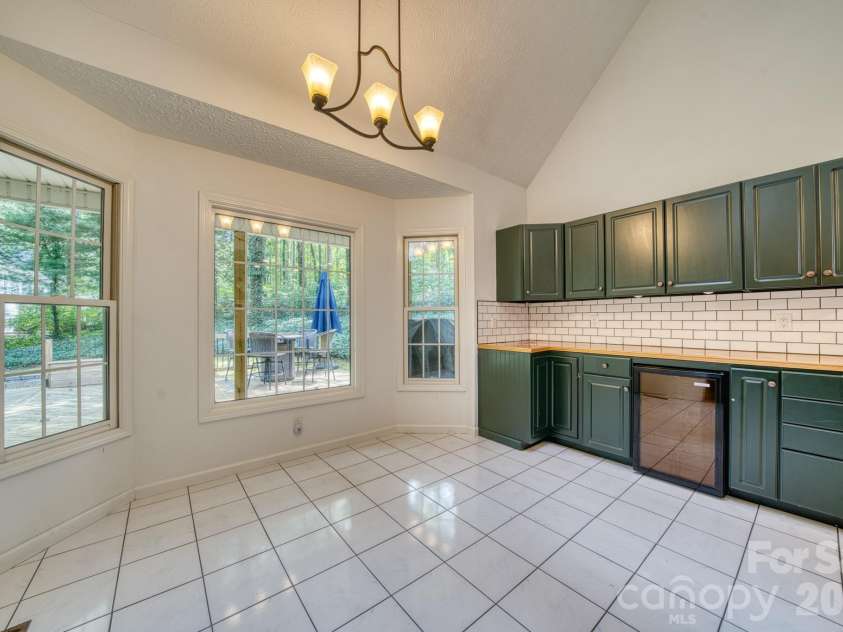 163 Canaan Drive, Candler, NC 28715.  MLS# CAR4426253, YatesRealty ID 31269. 