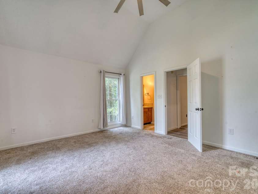 163 Canaan Drive, Candler, NC 28715.  MLS# CAR4426253, YatesRealty ID 31269. 