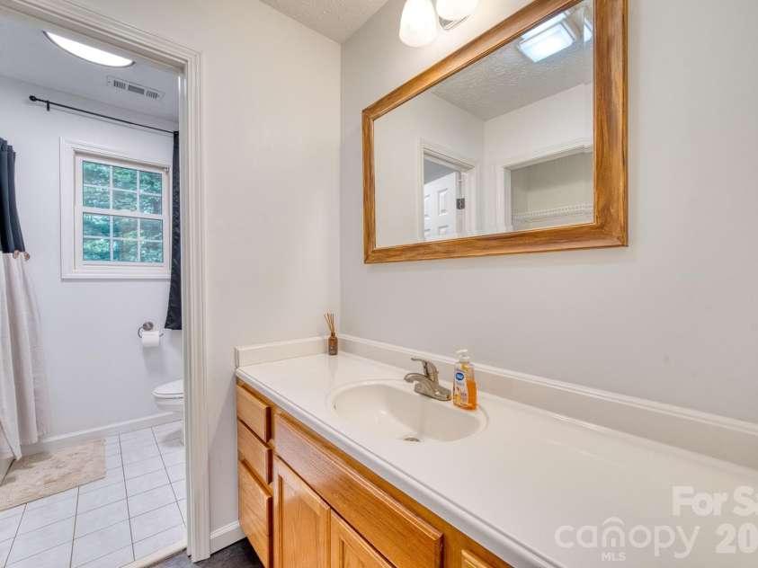 163 Canaan Drive, Candler, NC 28715.  MLS# CAR4426253, YatesRealty ID 31269. 