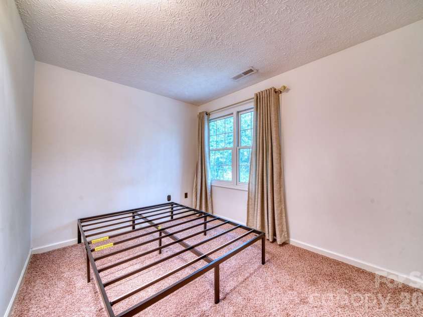 163 Canaan Drive, Candler, NC 28715.  MLS# CAR4426253, YatesRealty ID 31269. 