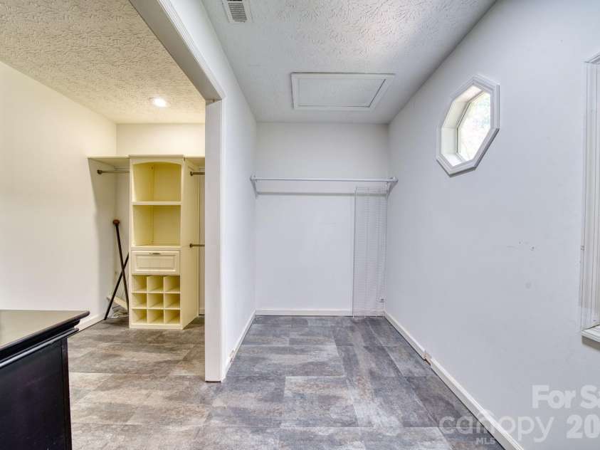 163 Canaan Drive, Candler, NC 28715.  MLS# CAR4426253, YatesRealty ID 31269. 