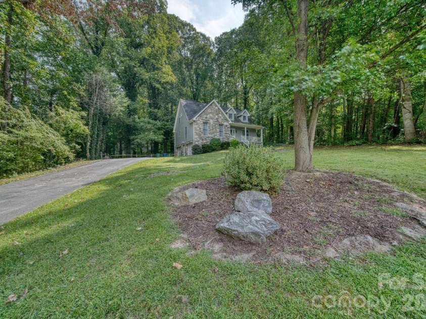 163 Canaan Drive, Candler, NC 28715.  MLS# CAR4426253, YatesRealty ID 31269. 
