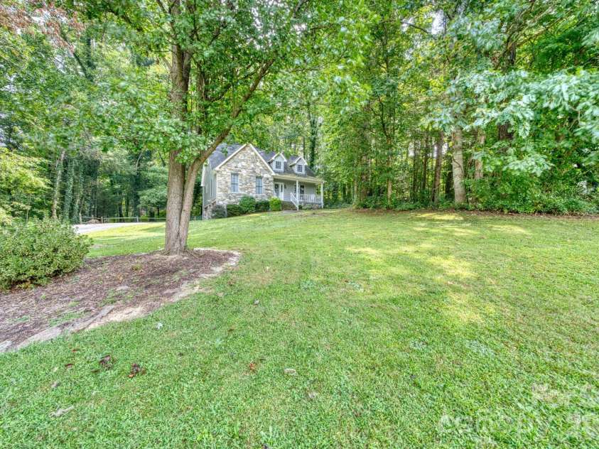 163 Canaan Drive, Candler, NC 28715.  MLS# CAR4426253, YatesRealty ID 31269. 
