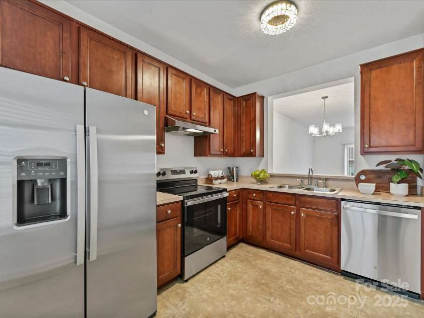 3516 Calpella Court, Charlotte, NC 28262.  MLS# CAR4290100, YatesRealty ID 31269. 