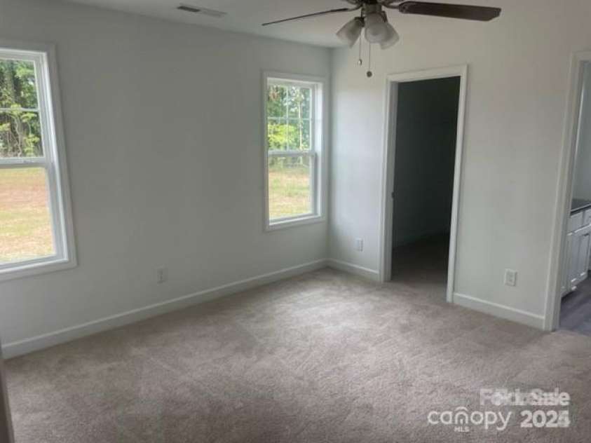 285 Steele Street, Salisbury, NC 28144.  MLS# CAR4277373, YatesRealty ID 3127. Bedroom