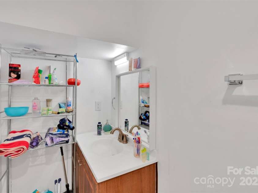 103 W 13th Street, Kannapolis, NC 28081.  MLS# CAR4284889, YatesRealty ID 31270. Ground Floor Unit- Rented