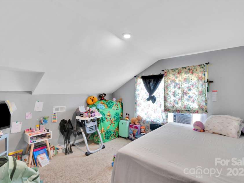 103 W 13th Street, Kannapolis, NC 28081.  MLS# CAR4284889, YatesRealty ID 31270. Upstairs Unit-Rented