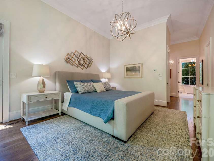11 Beadle Lane, Asheville, NC 28803.  MLS# CAR4384747, YatesRealty ID 31270. 