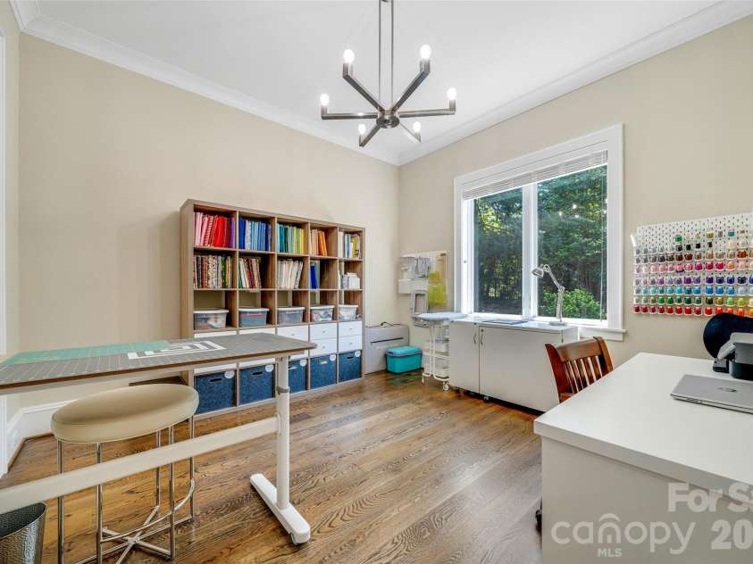 11 Beadle Lane, Asheville, NC 28803.  MLS# CAR4384747, YatesRealty ID 31270. 