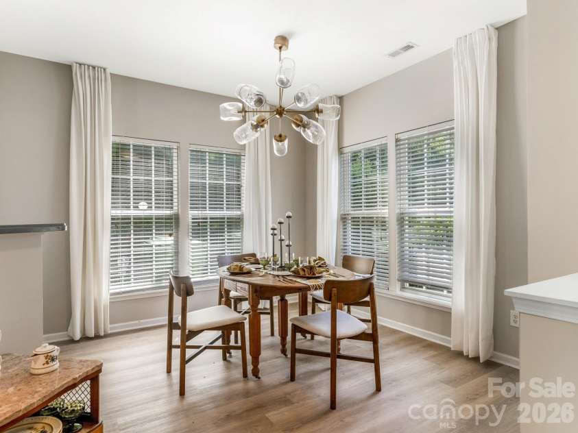 12327 Jessica Place, Charlotte, NC 28269.  MLS# CAR4394102, YatesRealty ID 31271. Dining Room