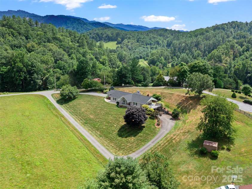 124 Dogwood Circle, Burnsville, NC 28714.  MLS# CAR4290145, YatesRealty ID 31271. Mountain views can be seen from numerous spots on the property
