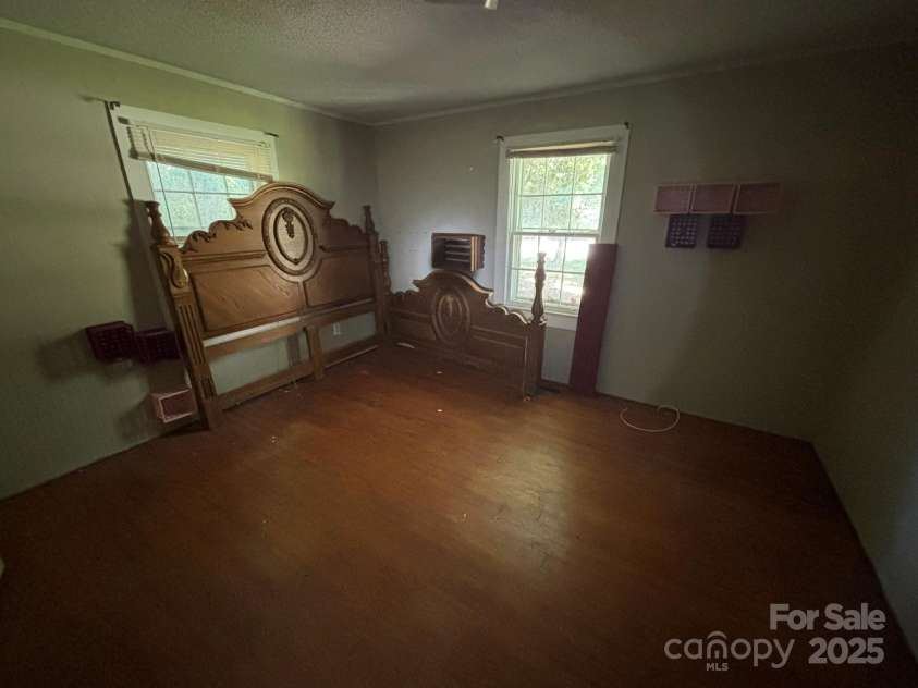 519 Main Street, Mount Gilead, NC 27306.  MLS# CAR4289113, YatesRealty ID 31273. 