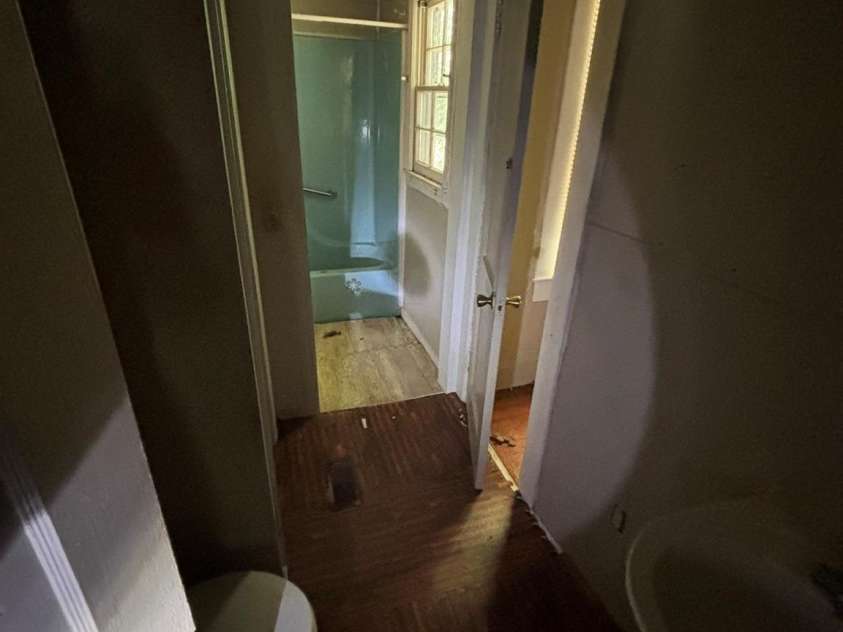 519 Main Street, Mount Gilead, NC 27306.  MLS# CAR4289113, YatesRealty ID 31273. 