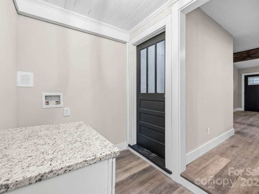 519 Main Street, Mount Gilead, NC 27306.  MLS# CAR4330588, YatesRealty ID 31273. 