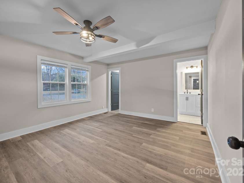 519 Main Street, Mount Gilead, NC 27306.  MLS# CAR4330588, YatesRealty ID 31273. 