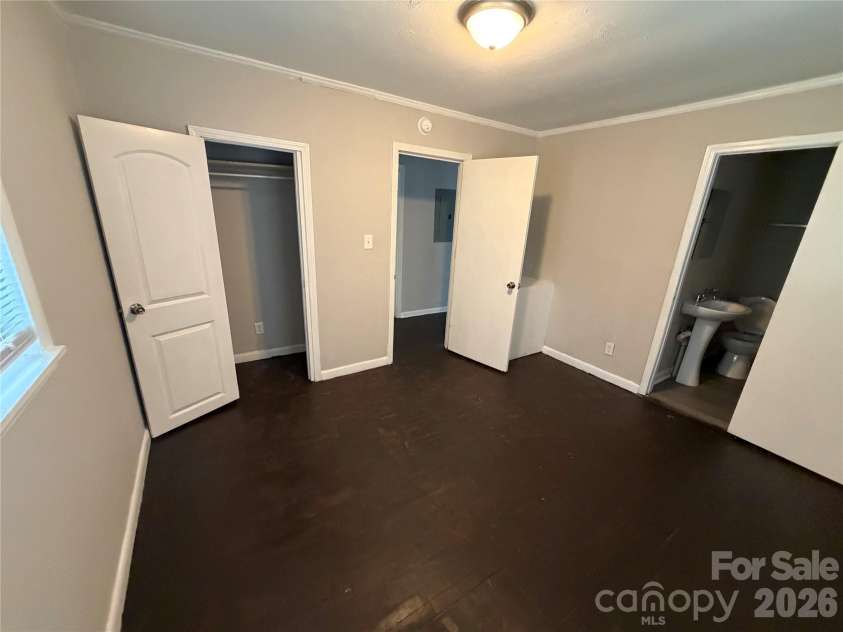 1320 Kenly Street, Salisbury, NC 28144.  MLS# CAR4395295, YatesRealty ID 31275. Primary Bed