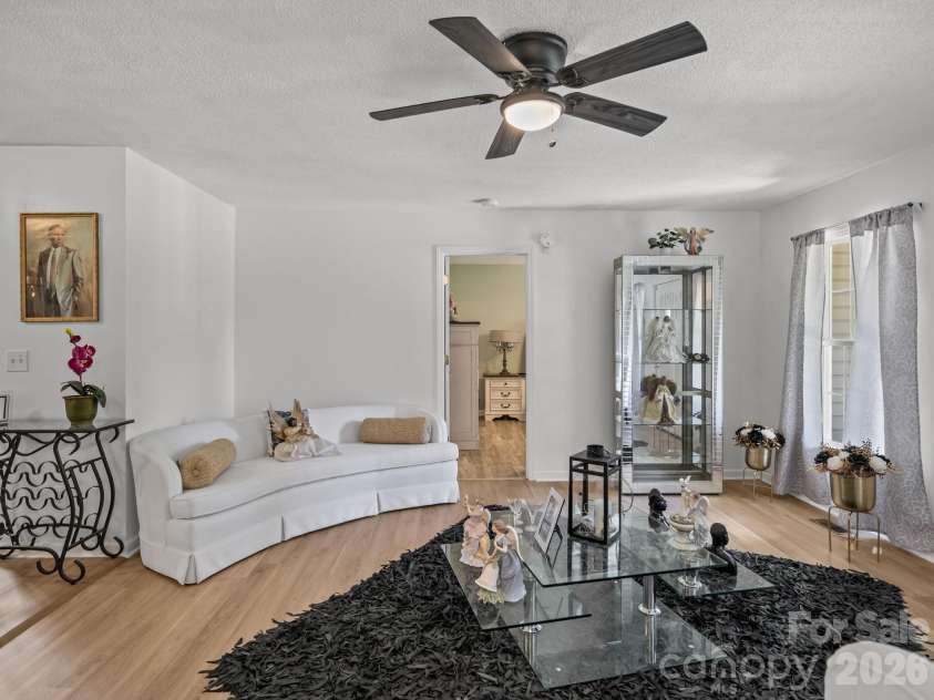 114 Toney Street, Shelby, NC 28152.  MLS# CAR4392803, YatesRealty ID 31276. 