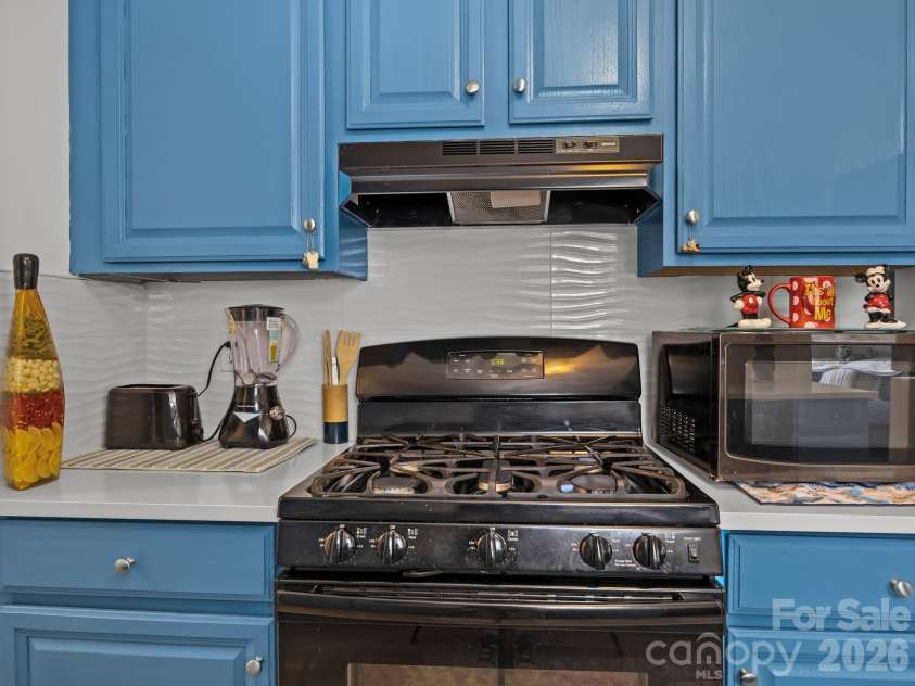 114 Toney Street, Shelby, NC 28152.  MLS# CAR4392803, YatesRealty ID 31276. 
