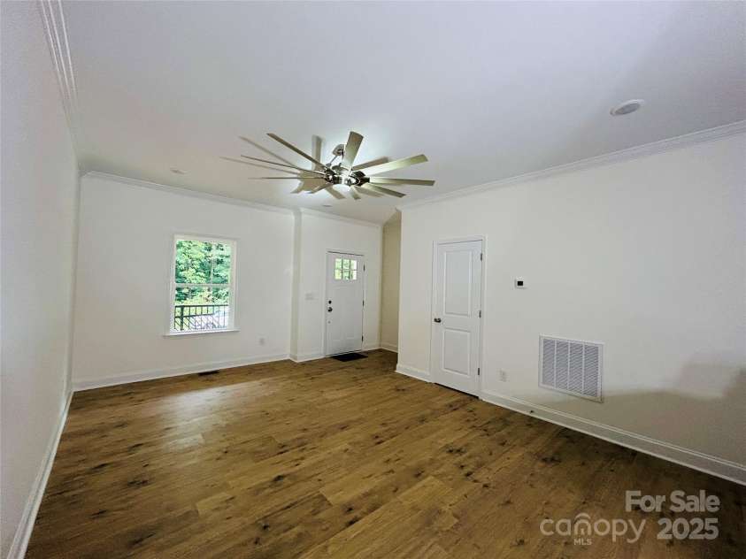 13715 Circle Drive, Charlotte, NC 28262.  MLS# CAR4282212, YatesRealty ID 31277. 