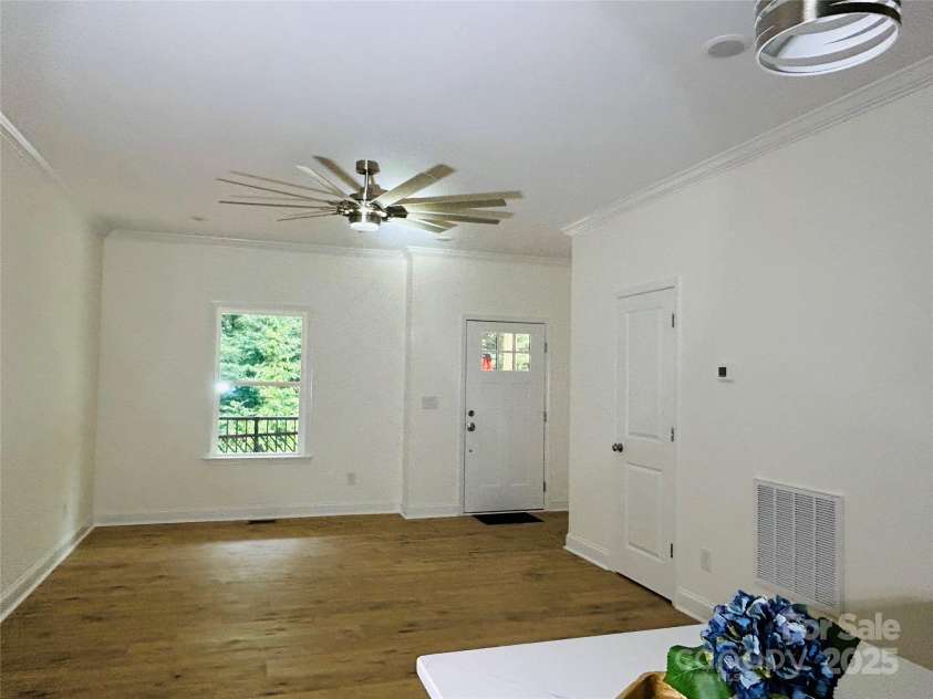 13715 Circle Drive, Charlotte, NC 28262.  MLS# CAR4282212, YatesRealty ID 31277. 