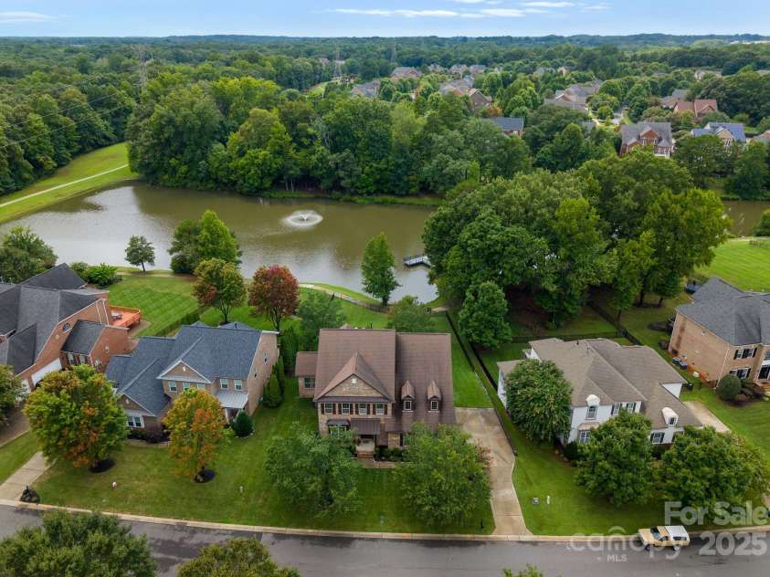 912 Oleander Lane, Waxhaw, NC 28173.  MLS# CAR4290027, YatesRealty ID 31279. Rare opportunity to purchase a home on the Pond!