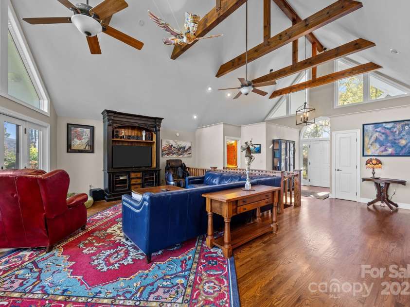 69 Blowing Ridge Lane, Sylva, NC 28779.  MLS# CAR4313190, YatesRealty ID 3128. 