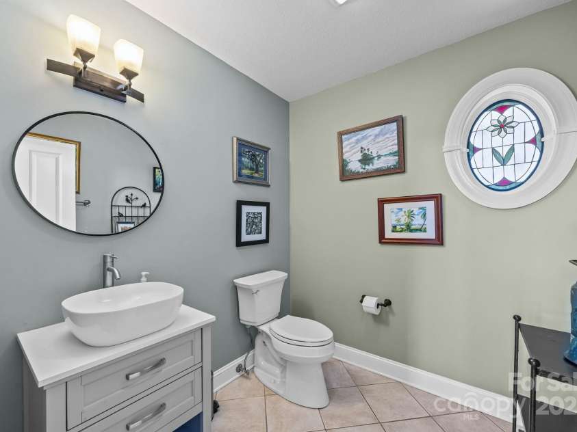 69 Blowing Ridge Lane, Sylva, NC 28779.  MLS# CAR4313190, YatesRealty ID 3128. 