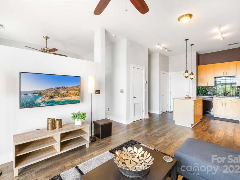 706 Davidson Street, Charlotte, NC 28202.  MLS# CAR4190894, YatesRealty ID 3128. 