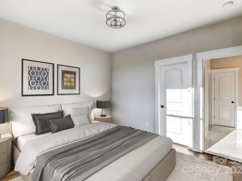 2015 Savannah Hills Drive, Matthews, NC 28105.  MLS# CAR4280278, YatesRealty ID 31280. 