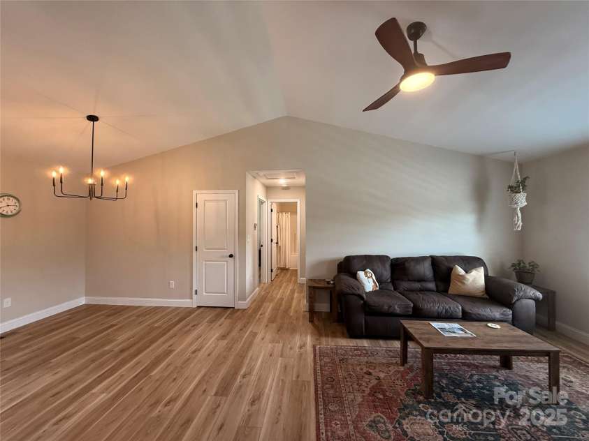 406 Greenlea Circle, Taylorsville, NC 28681.  MLS# CAR4281434, YatesRealty ID 31283. 