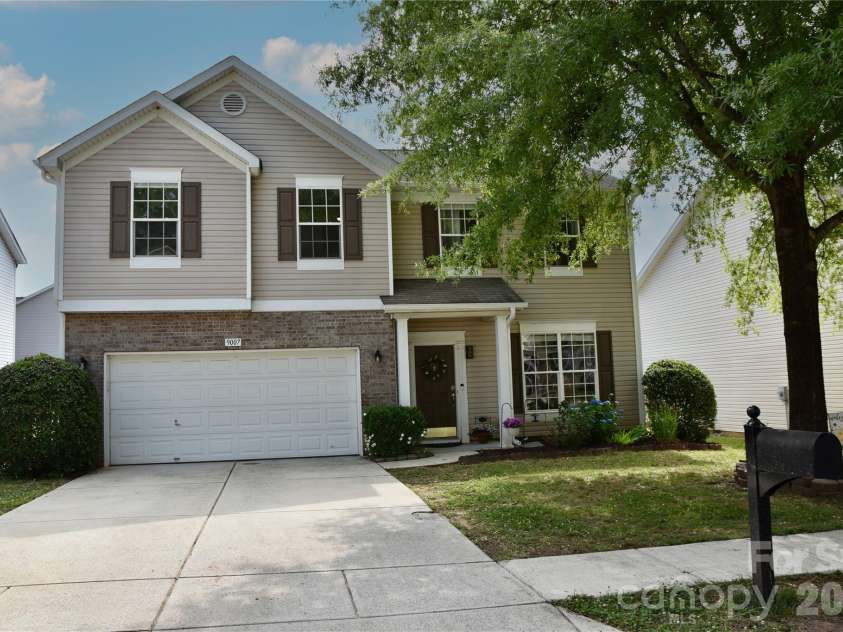 9007 Goldfields Drive, Charlotte, NC 28227.  MLS# CAR4383899, YatesRealty ID 31283. 