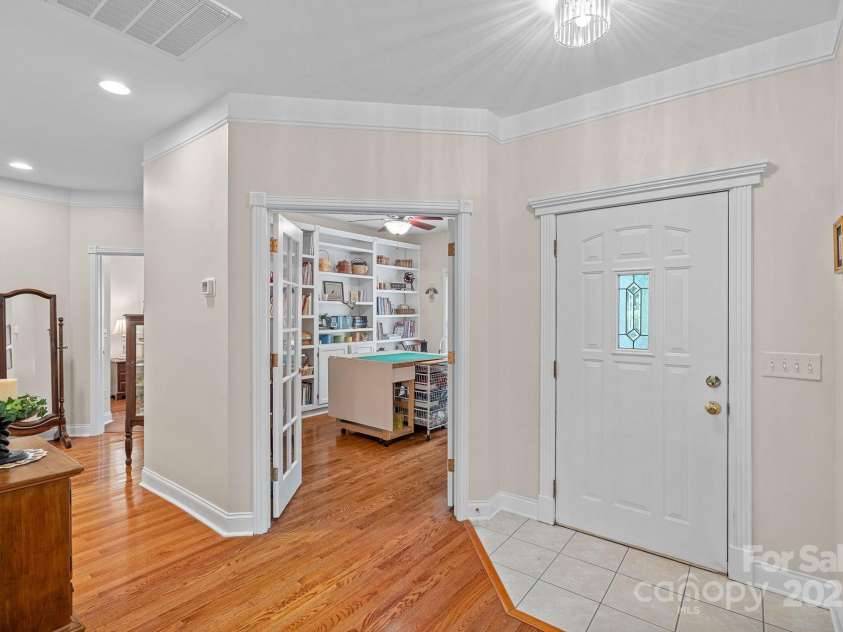 14207 Hudson Park Lane, Huntersville, NC 28078.  MLS# CAR4288875, YatesRealty ID 31284. Entry