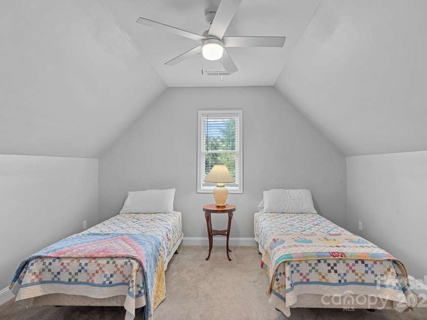 14207 Hudson Park Lane, Huntersville, NC 28078.  MLS# CAR4288875, YatesRealty ID 31284. Guest room 3 ( 2nd floor Bedroom)