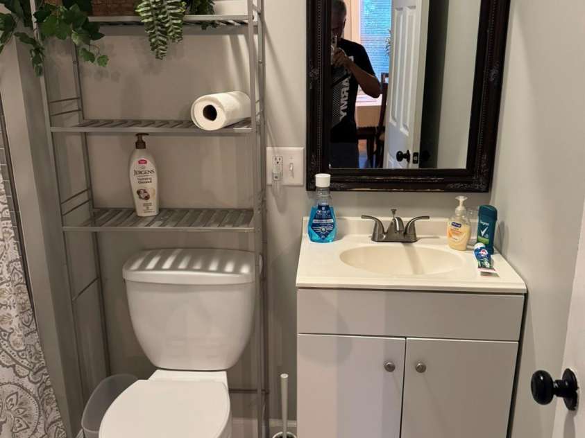 1303 Lane Street, Kannapolis, NC 28083.  MLS# CAR4390357, YatesRealty ID 31285. 2nd full bathroom
