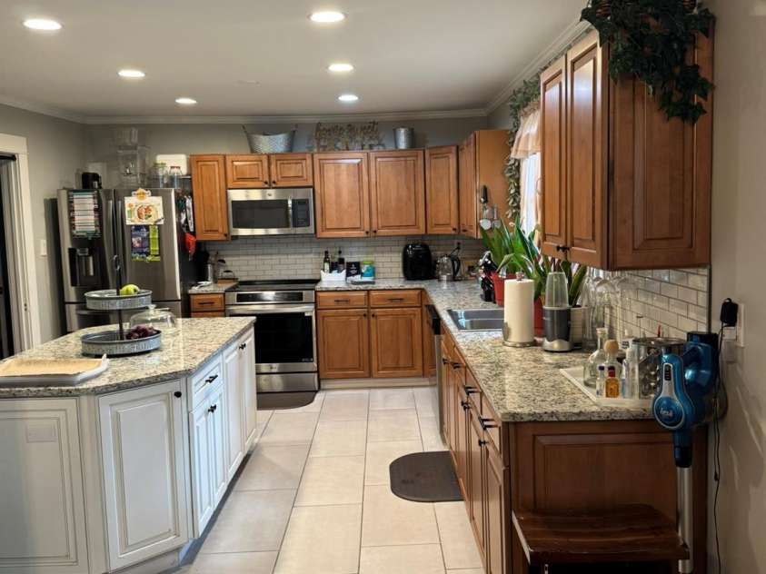 1303 Lane Street, Kannapolis, NC 28083.  MLS# CAR4390357, YatesRealty ID 31285. Kitchen
