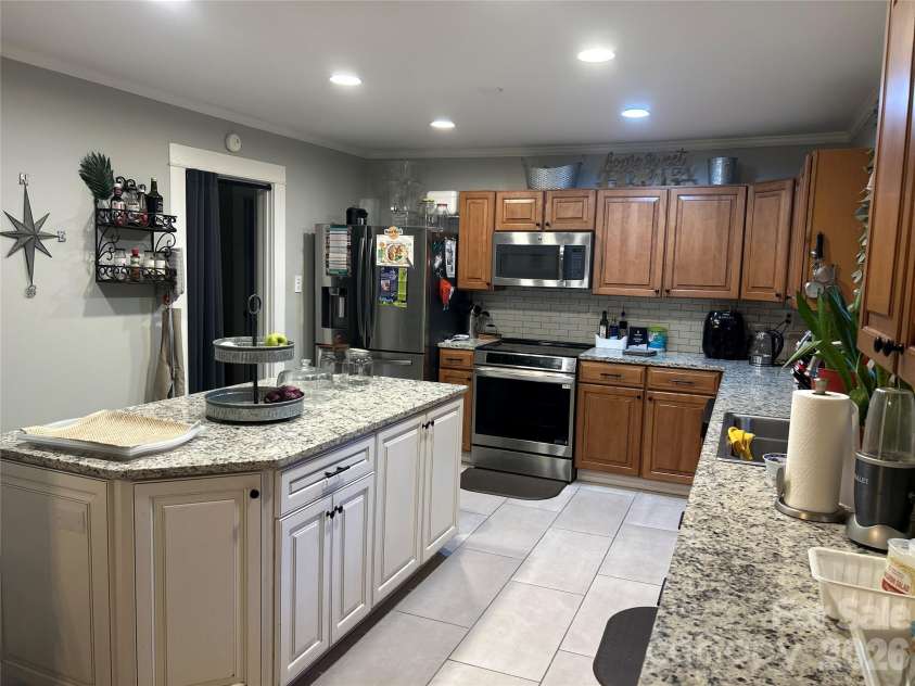 1303 Lane Street, Kannapolis, NC 28083.  MLS# CAR4390357, YatesRealty ID 31285. Kitchen