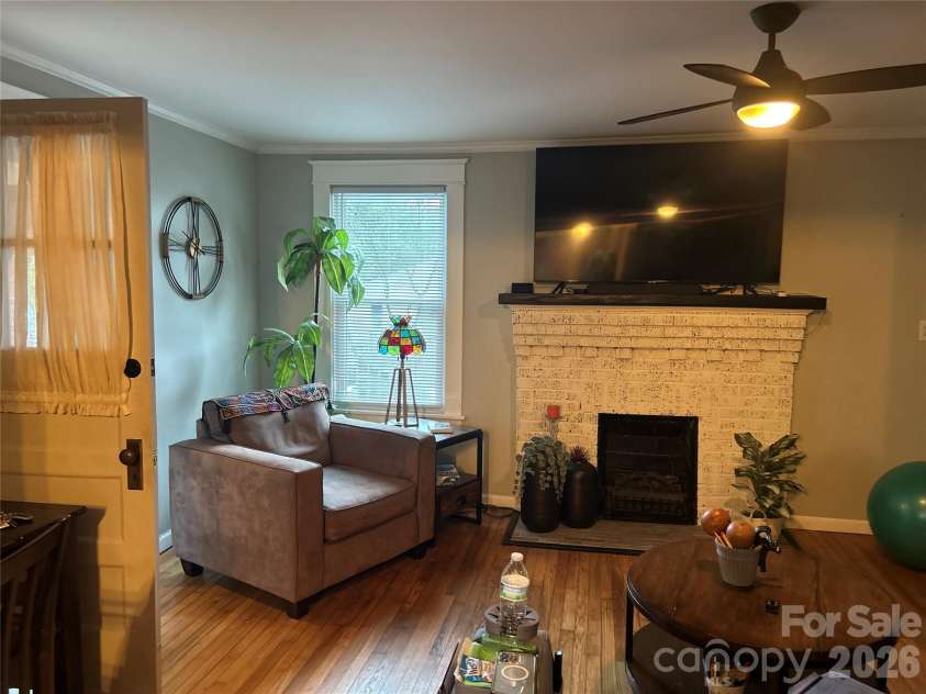 1303 Lane Street, Kannapolis, NC 28083.  MLS# CAR4390357, YatesRealty ID 31285. Main living area