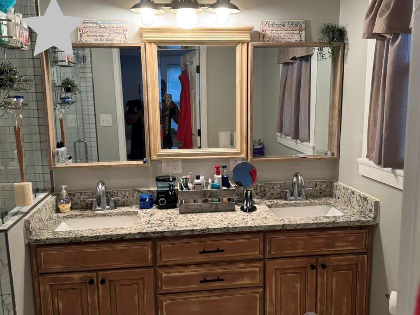 1303 Lane Street, Kannapolis, NC 28083.  MLS# CAR4390357, YatesRealty ID 31285. Primary ensuite