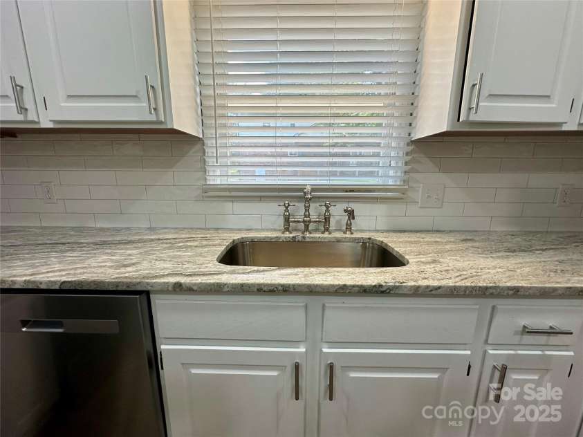 2443 1st Street Place, Hickory, NC 28601.  MLS# CAR4280210, YatesRealty ID 31287. 