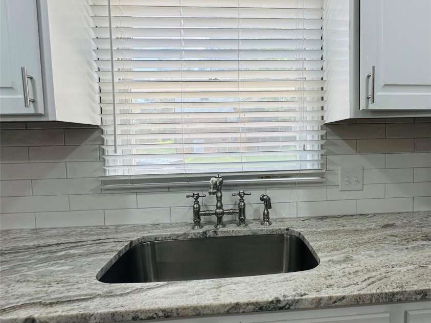 2443 1st Street Place, Hickory, NC 28601.  MLS# CAR4280210, YatesRealty ID 31287. 