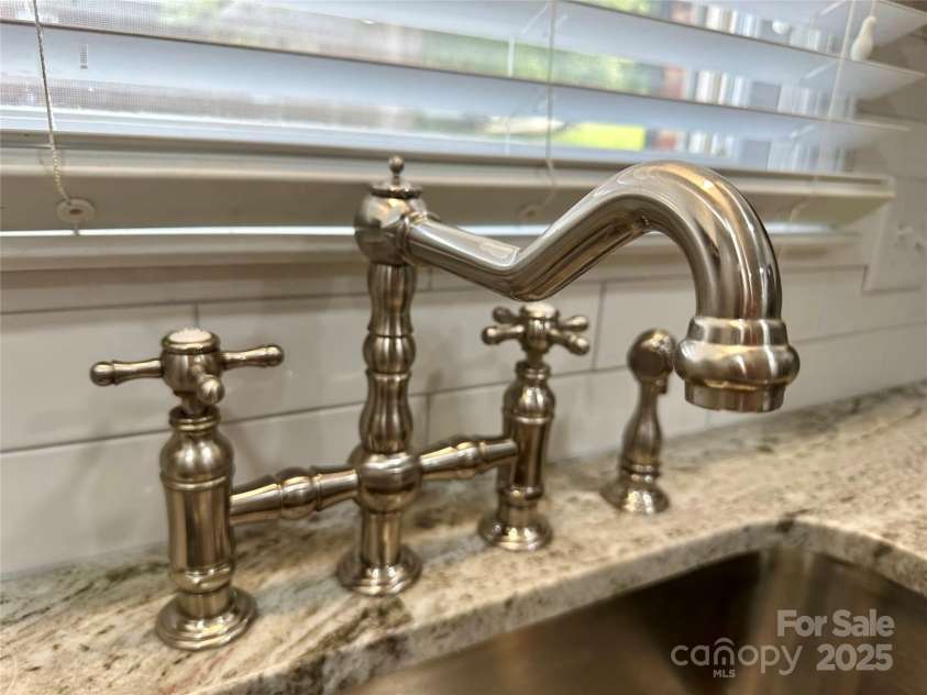 2443 1st Street Place, Hickory, NC 28601.  MLS# CAR4280210, YatesRealty ID 31287. 