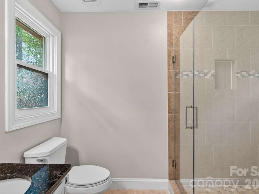 7148 Powder Mill Place, Charlotte, NC 28277.  MLS# CAR4379444, YatesRealty ID 31287. 