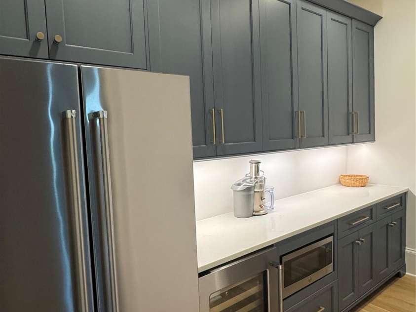 6000 Lansing Drive, Charlotte, NC 28270.  MLS# CAR4286481, YatesRealty ID 31289. 