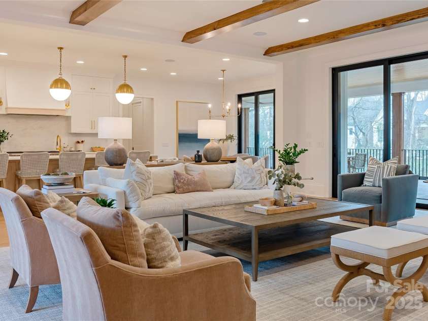 6000 Lansing Drive, Charlotte, NC 28270.  MLS# CAR4286481, YatesRealty ID 31289. 