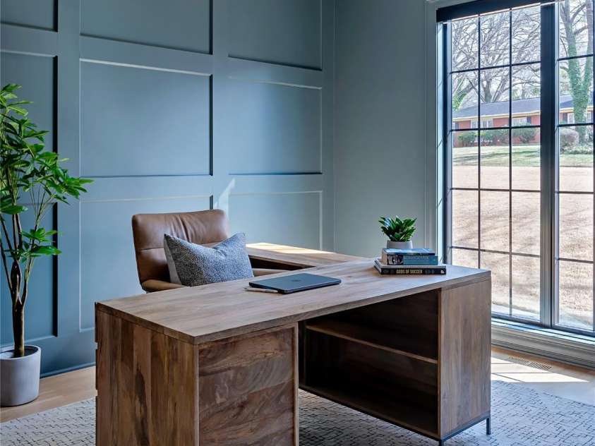 6000 Lansing Drive, Charlotte, NC 28270.  MLS# CAR4286481, YatesRealty ID 31289. 