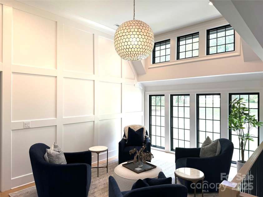 6000 Lansing Drive, Charlotte, NC 28270.  MLS# CAR4286481, YatesRealty ID 31289. 