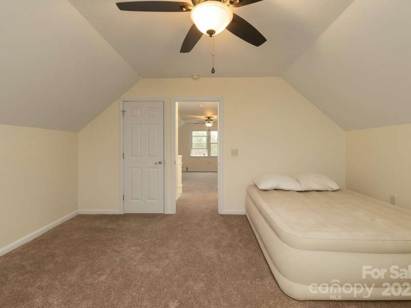 48 Rose Creek Cove Road, Franklin, NC 28734.  MLS# CAR4294253, YatesRealty ID 3129. 