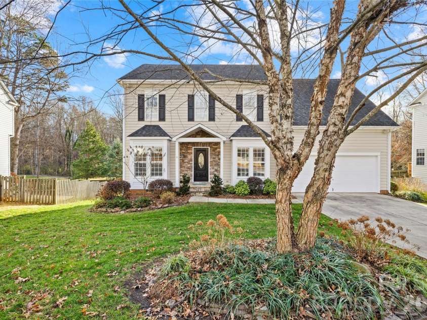110 Easy Street, Mooresville, NC 28117.  MLS# CAR4332521, YatesRealty ID 31291. 
