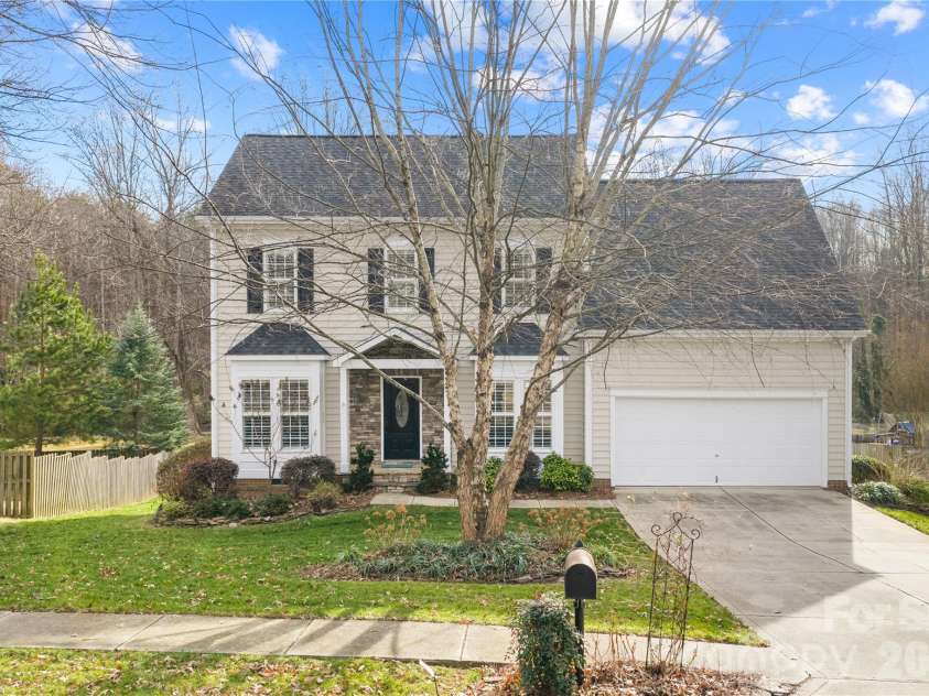110 Easy Street, Mooresville, NC 28117.  MLS# CAR4332521, YatesRealty ID 31291. 